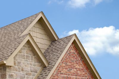 Common Signs You Need Asphalt Shingle Roof Repair